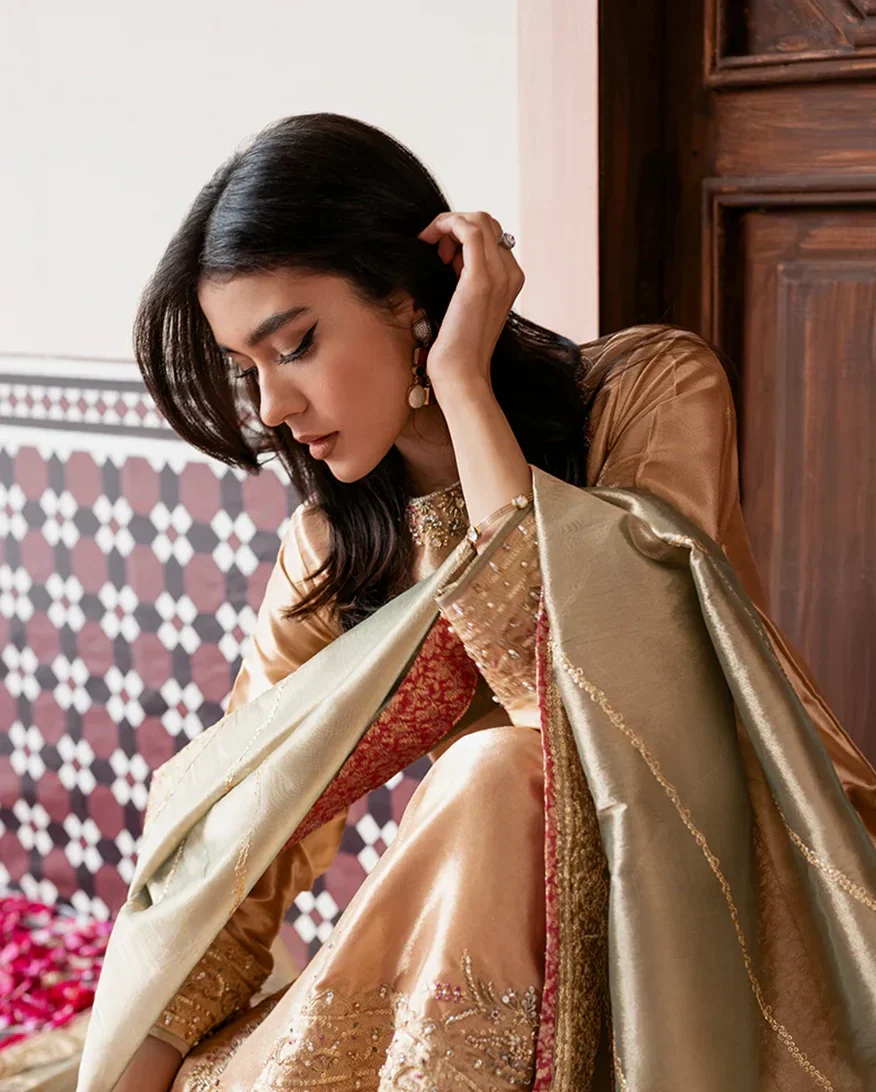 Parisa - Image 4